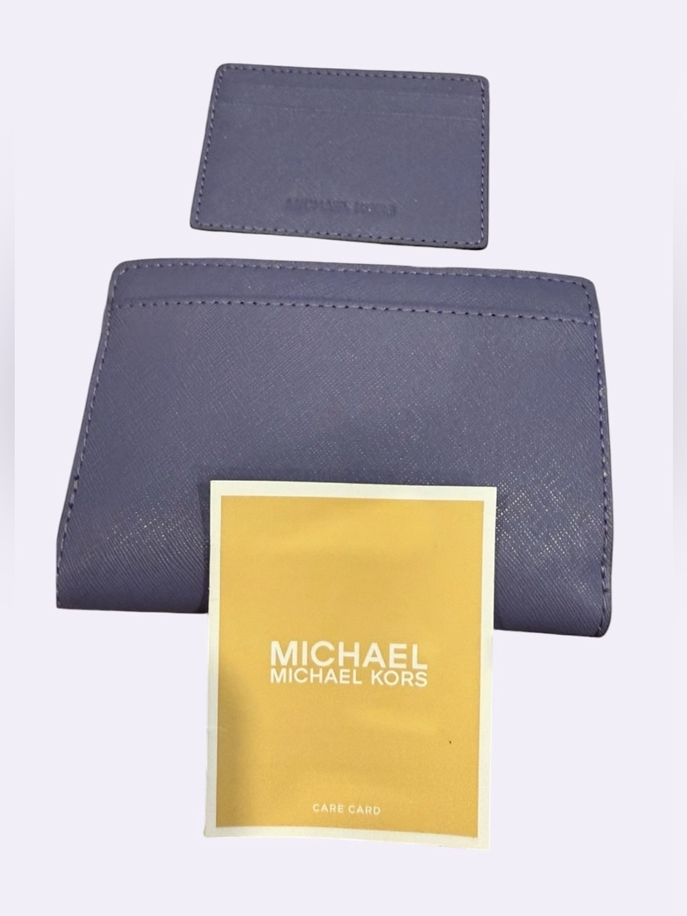 Michael Kors Purple Saffiano Leather Bifold Wallet w/ Removable ID Holder NWOT - Picture 3 of 5